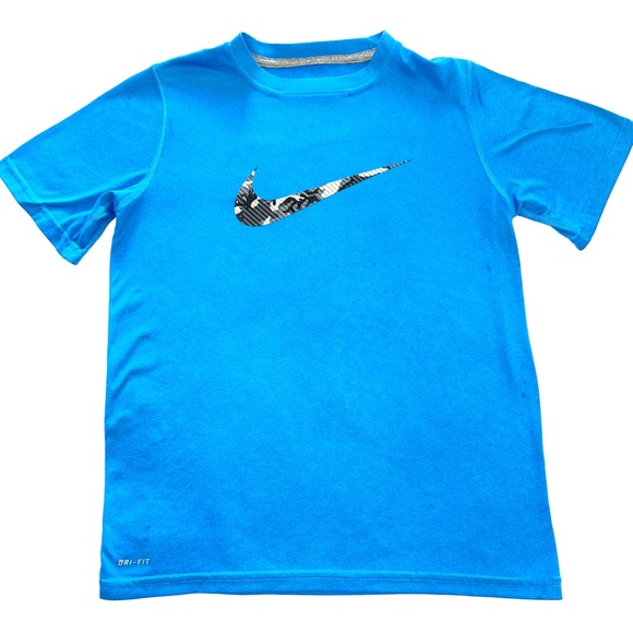 Nike Dri-FIT Shirt in Bright Blue - Picture 1 of 2